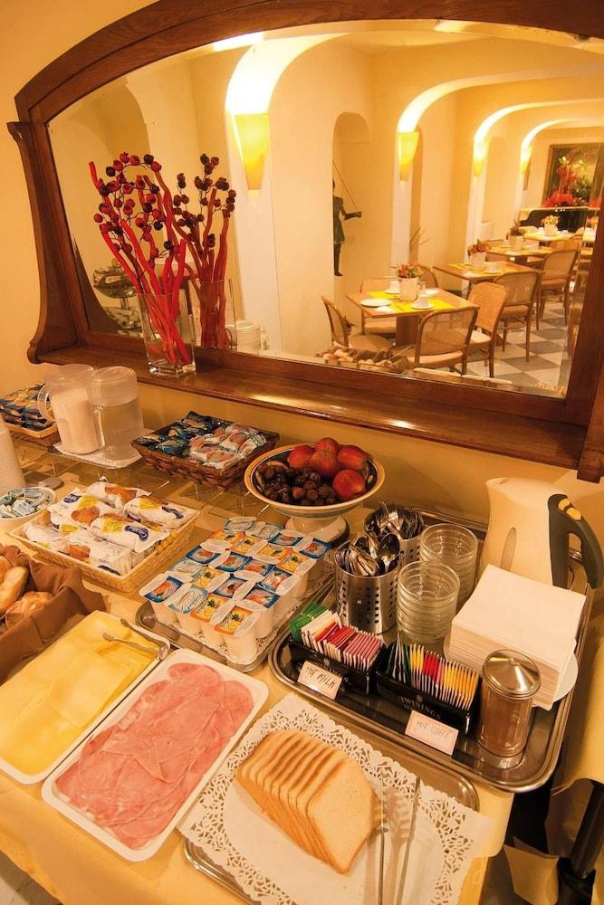Hotel Novecento Roma Eksteriør bilde